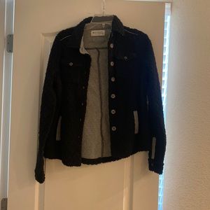 NWOT Adventura XS warm button up shacket